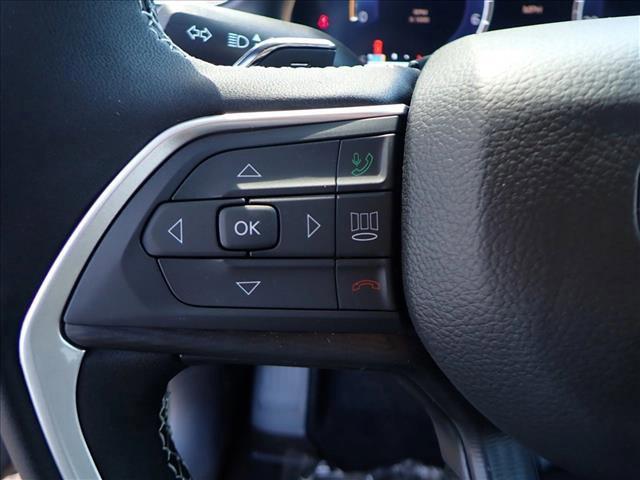 new 2025 Jeep Grand Cherokee car, priced at $42,124