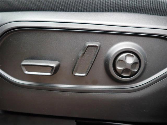new 2025 Jeep Grand Cherokee car, priced at $42,974