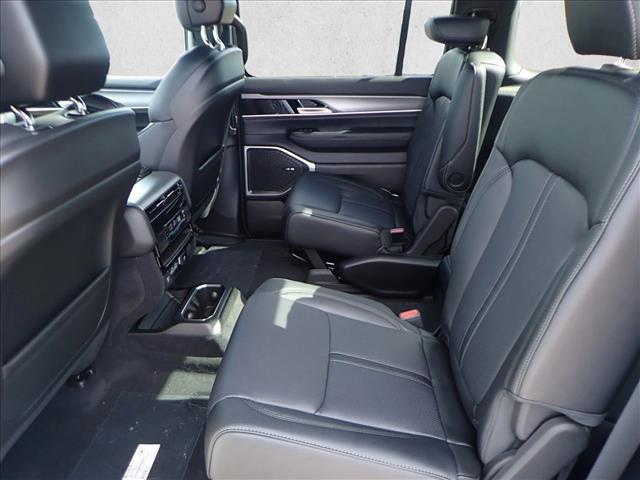 new 2025 Jeep Wagoneer car, priced at $76,924