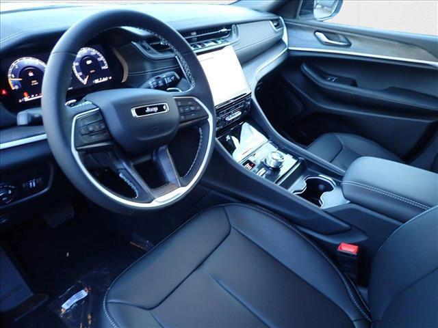 new 2025 Jeep Grand Cherokee L car, priced at $48,297