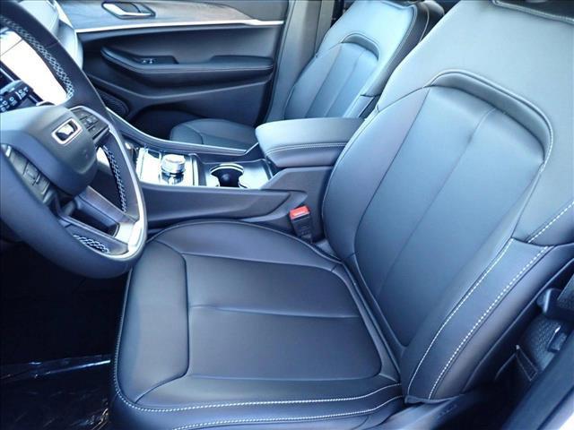 new 2025 Jeep Grand Cherokee L car, priced at $48,297