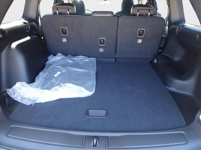 new 2025 Jeep Grand Cherokee car, priced at $45,547