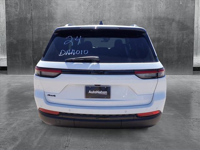 new 2025 Jeep Grand Cherokee car, priced at $48,174