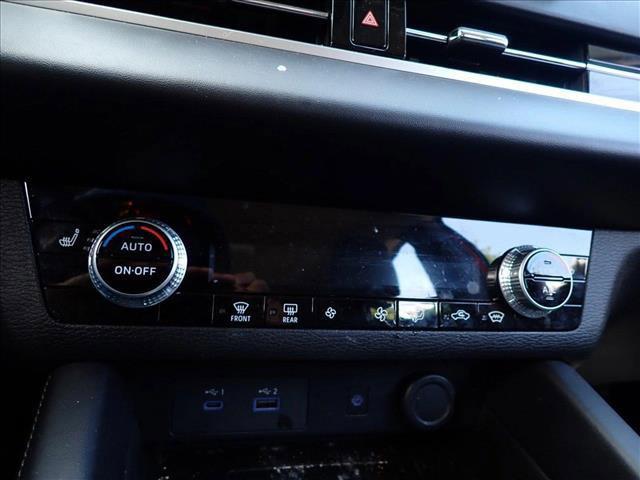 used 2023 Mitsubishi Outlander PHEV car, priced at $28,798