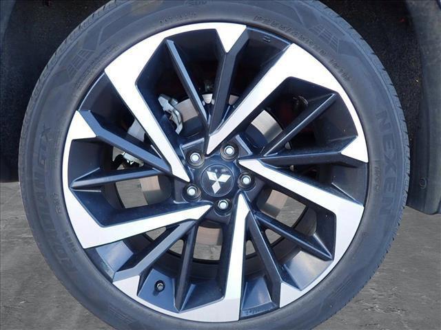 used 2023 Mitsubishi Outlander PHEV car, priced at $28,000