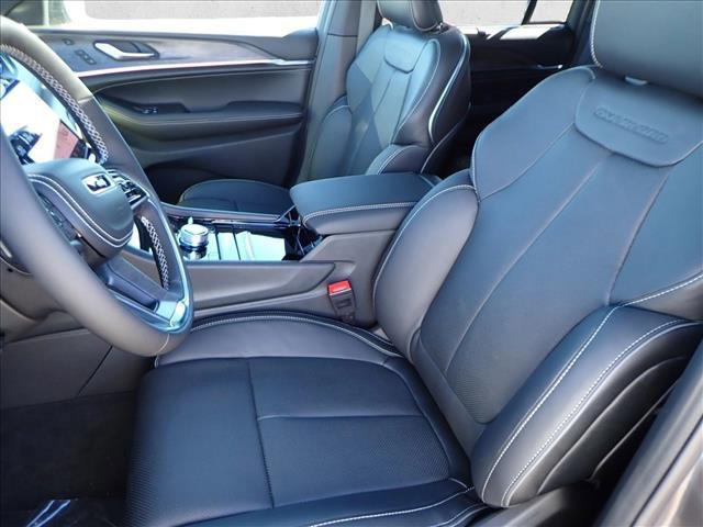 new 2025 Jeep Grand Cherokee car, priced at $62,339