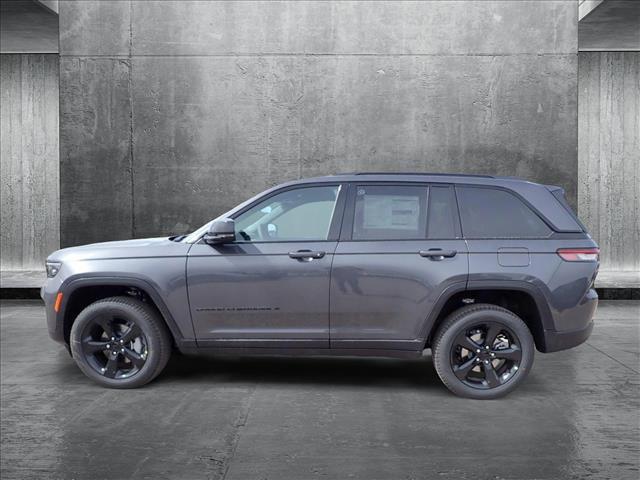 new 2025 Jeep Grand Cherokee car, priced at $53,334