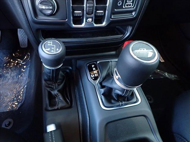 new 2025 Jeep Gladiator car, priced at $47,354