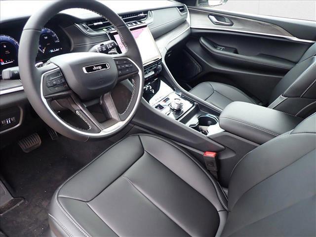 new 2025 Jeep Grand Cherokee car, priced at $52,279