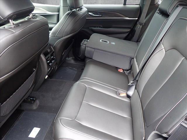 new 2025 Jeep Grand Cherokee car, priced at $54,529