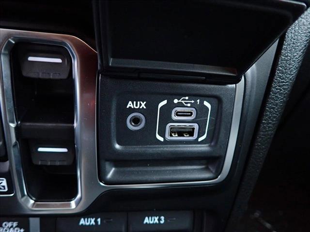 new 2025 Jeep Gladiator car, priced at $56,089