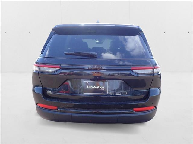 new 2025 Jeep Grand Cherokee car, priced at $44,547