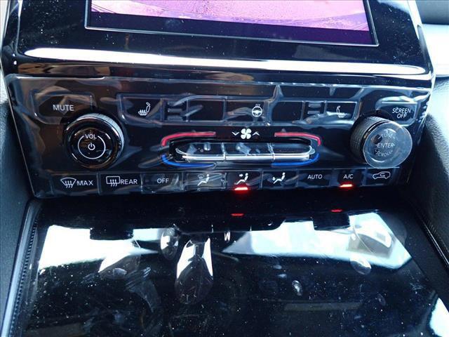 new 2025 Jeep Grand Cherokee car, priced at $44,547