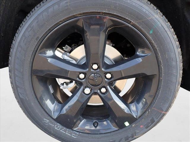 new 2025 Jeep Grand Cherokee car, priced at $44,547