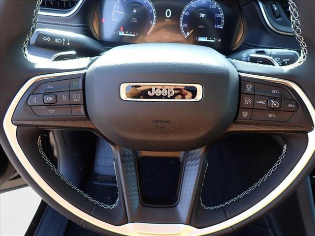 new 2025 Jeep Grand Cherokee car, priced at $44,547