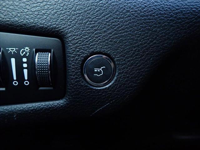used 2019 Jeep Cherokee car, priced at $15,850