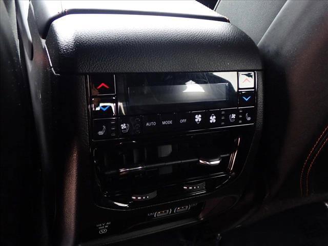 used 2022 Jeep Grand Cherokee car, priced at $40,000