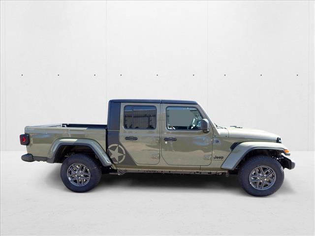 new 2025 Jeep Gladiator car, priced at $48,679