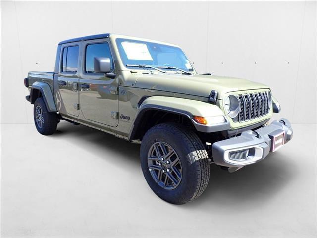 new 2025 Jeep Gladiator car, priced at $48,679