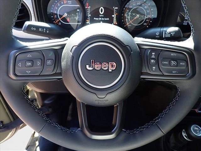 new 2025 Jeep Gladiator car, priced at $48,679