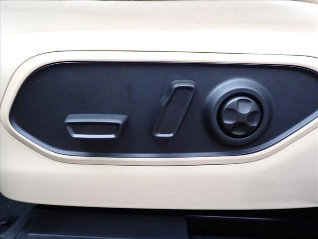 new 2025 Jeep Grand Cherokee car, priced at $52,083