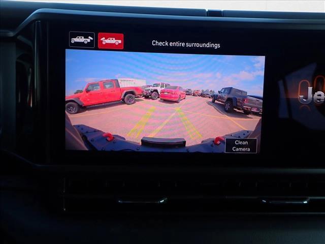 new 2025 Jeep Gladiator car, priced at $60,044