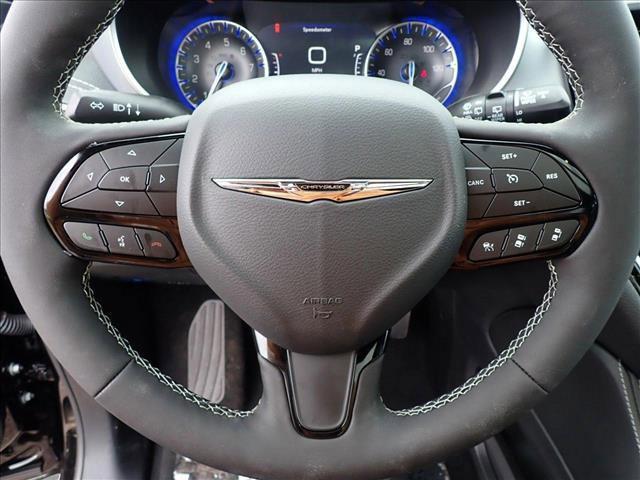 new 2025 Chrysler Pacifica car, priced at $56,639