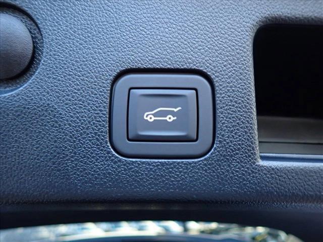used 2025 Chevrolet Equinox car, priced at $30,500