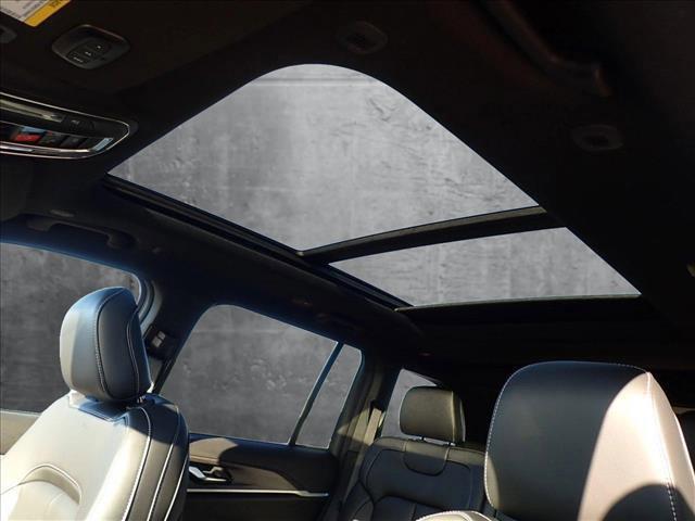 new 2025 Jeep Grand Cherokee car, priced at $53,334