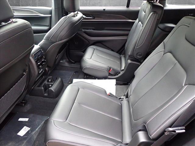 new 2025 Jeep Grand Cherokee L car, priced at $59,554