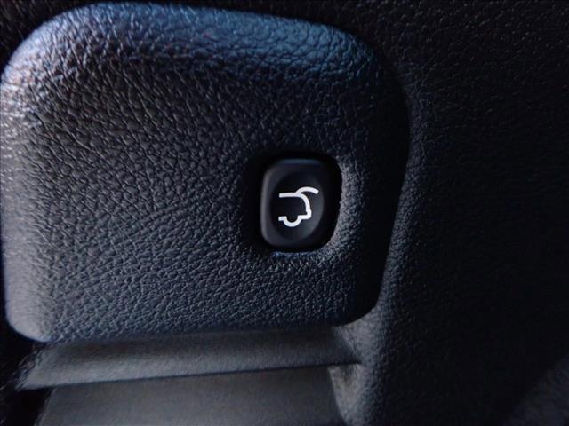 used 2020 Jeep Grand Cherokee car, priced at $20,776