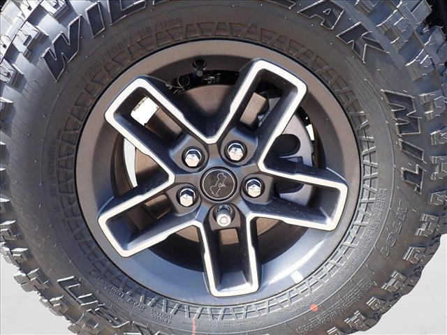 new 2025 Jeep Gladiator car, priced at $56,297