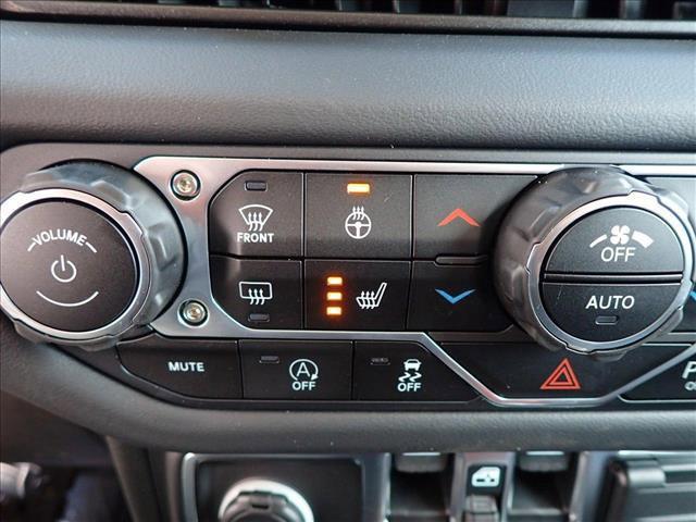 new 2025 Jeep Wrangler car, priced at $61,789