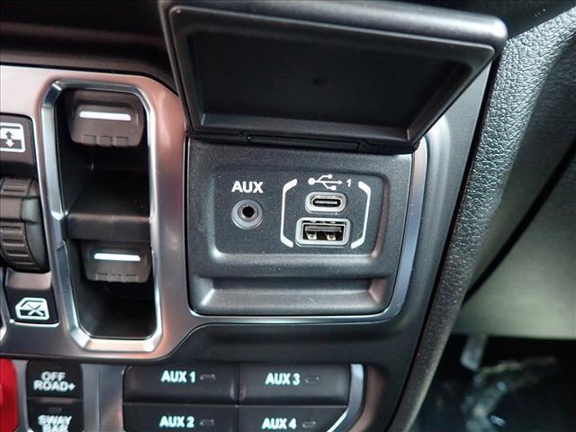 new 2025 Jeep Wrangler car, priced at $61,789