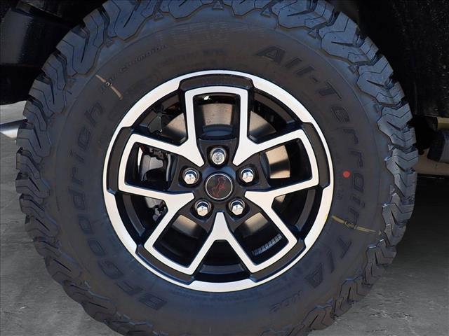 new 2025 Jeep Wrangler car, priced at $61,789