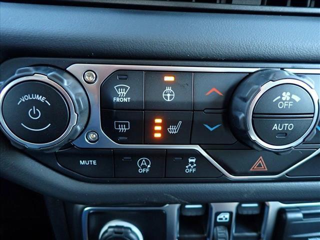 new 2025 Jeep Gladiator car, priced at $50,779