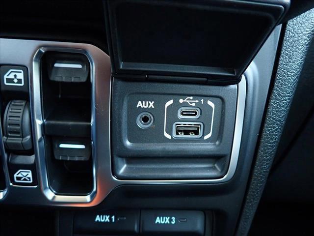new 2025 Jeep Gladiator car, priced at $50,779