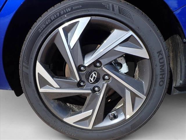 used 2025 Hyundai Elantra car, priced at $20,500