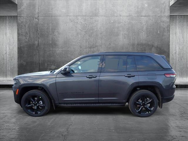 new 2025 Jeep Grand Cherokee car, priced at $48,769