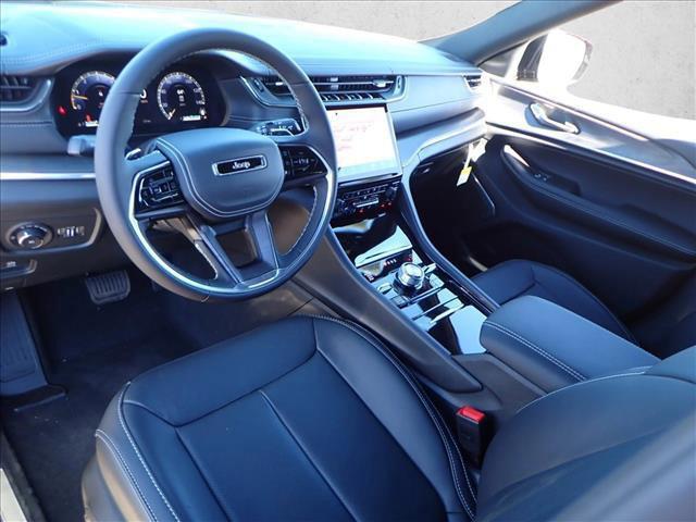 new 2025 Jeep Grand Cherokee car, priced at $59,129