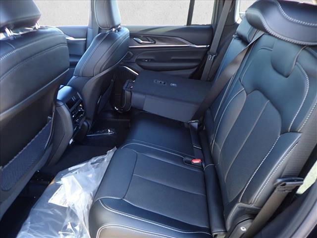 new 2025 Jeep Grand Cherokee car, priced at $59,129