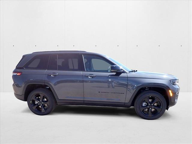 new 2025 Jeep Grand Cherokee car, priced at $49,764