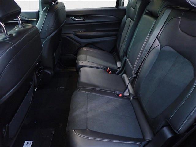 new 2025 Jeep Grand Cherokee L car, priced at $43,384