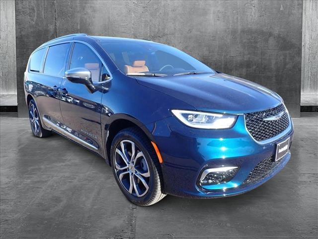 new 2025 Chrysler Pacifica car, priced at $57,299