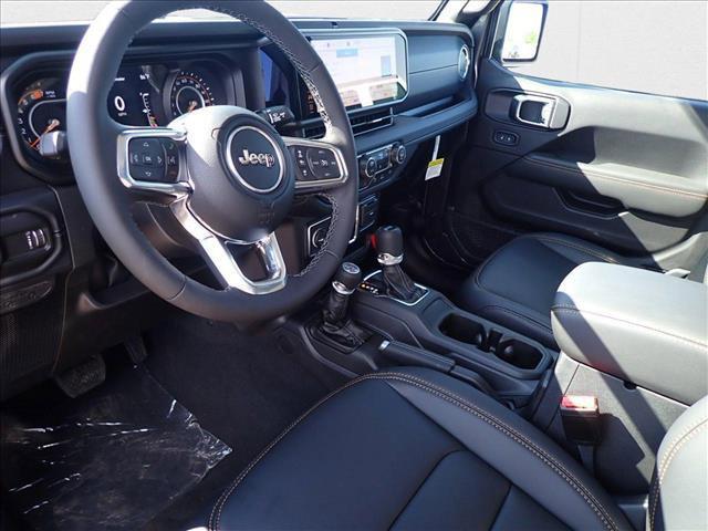 new 2025 Jeep Wrangler car, priced at $53,919