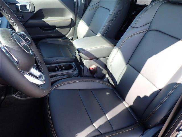 new 2025 Jeep Wrangler car, priced at $56,419