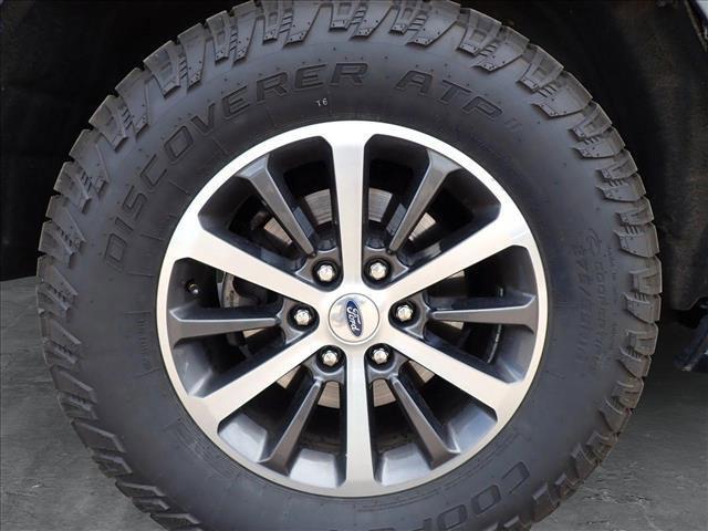 used 2020 Ford Expedition Max car, priced at $30,000