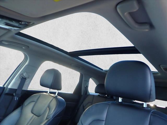 used 2021 Kia Sorento car, priced at $22,799