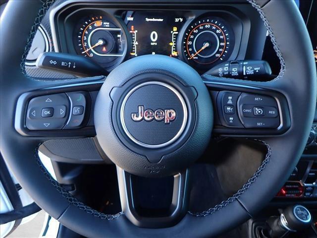 new 2025 Jeep Wrangler car, priced at $70,954