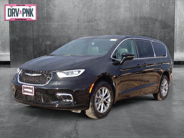 new 2025 Chrysler Pacifica car, priced at $45,697